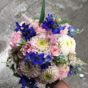 bloemen roels bruidsboeket