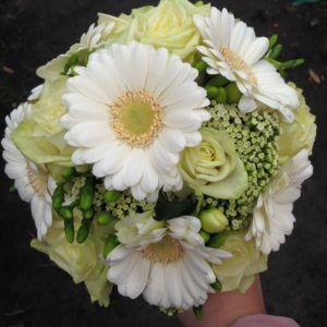 bloemen roels bruidsboeket