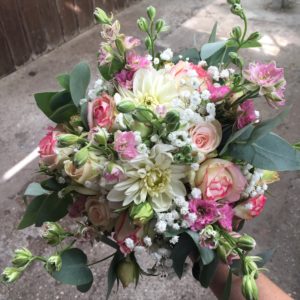 bloemen roels bruidsboeket