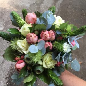 bloemen roels bruidsboeket