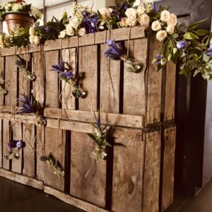 bloemen roels kerkdecoratie