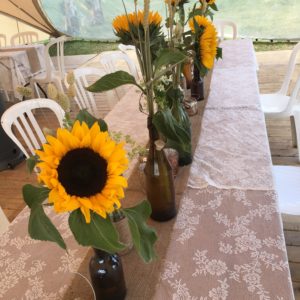 bloemen roels zaaldecoratie